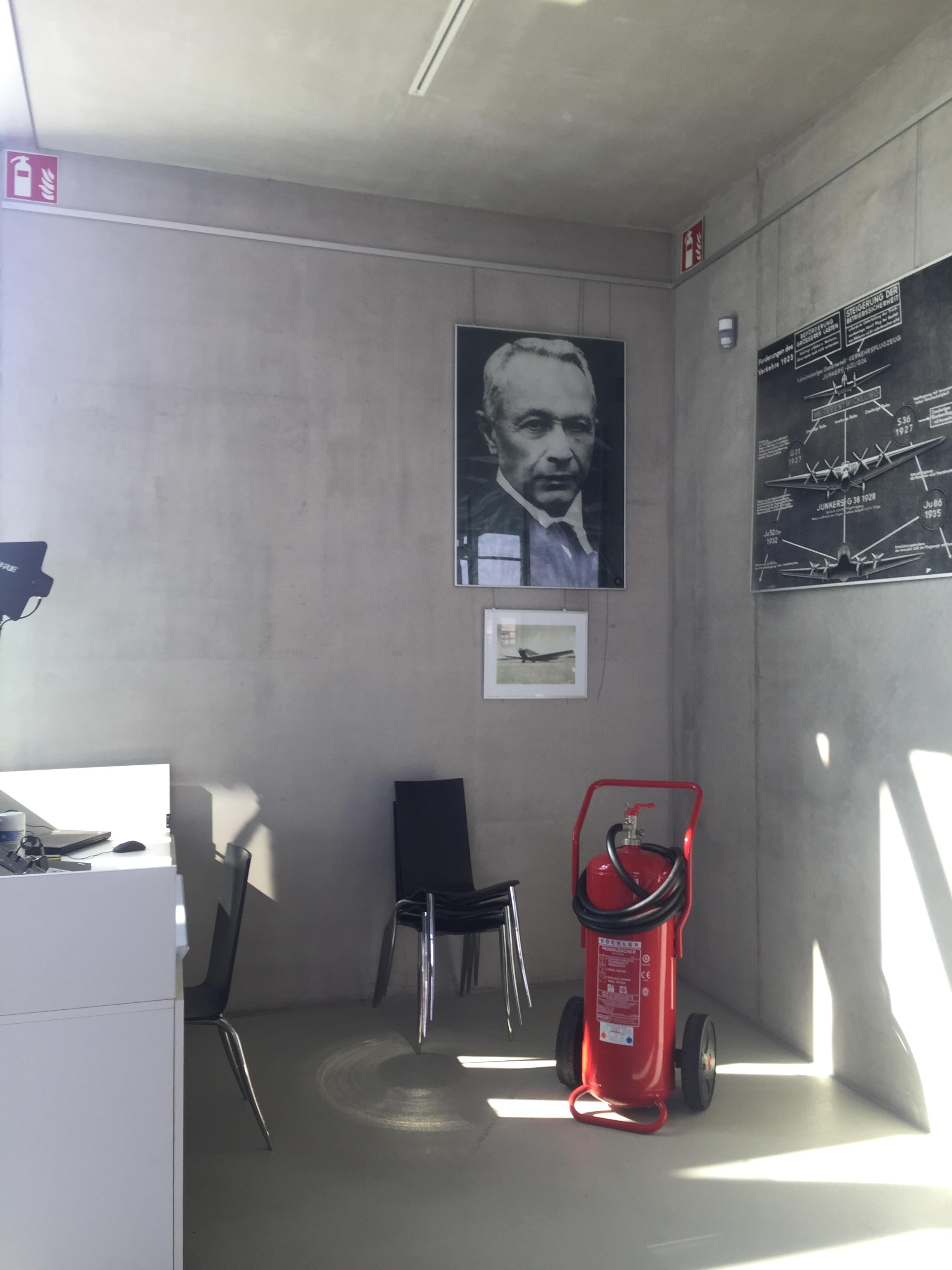 129. Teilansicht Hugo Junkers Ausstellung 2020