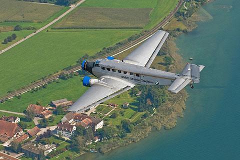 028. Ju 52/CASA 352 (HB-HOY) mit BMW Mobile Tradition Branding, 2006